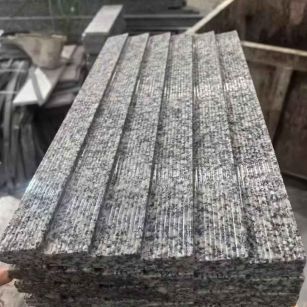 山东 狼牙石