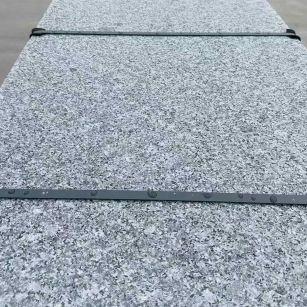 山东 芝麻黑火烧面毛板，条板，半成品