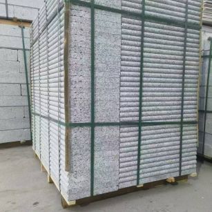 山东 芙蓉白3公分厚磨圆边、拉槽，楼梯踏步