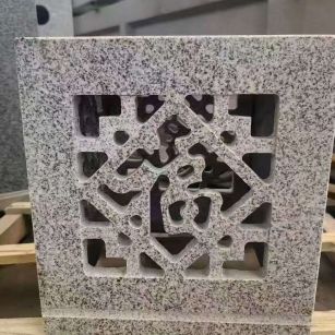 山东 芝麻白花岗岩镂空雕花灯笼