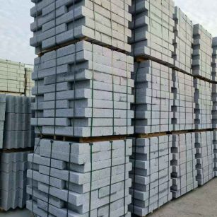 山东 路沿石（路侧石），颜色一致，尺寸标准