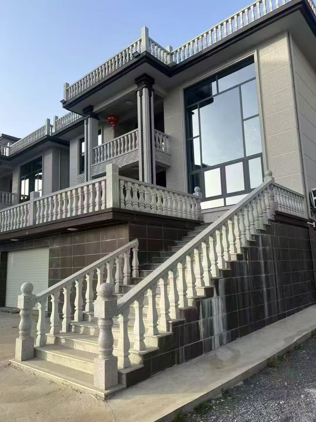 山东 芝麻白别墅阳台栏杆，楼梯栏杆