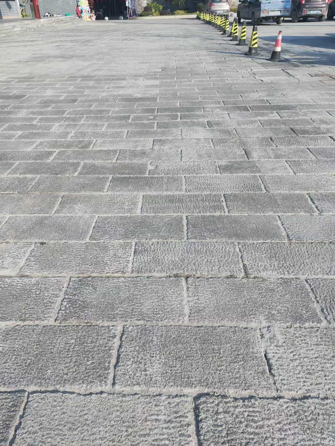 山东仿古石铺装效果