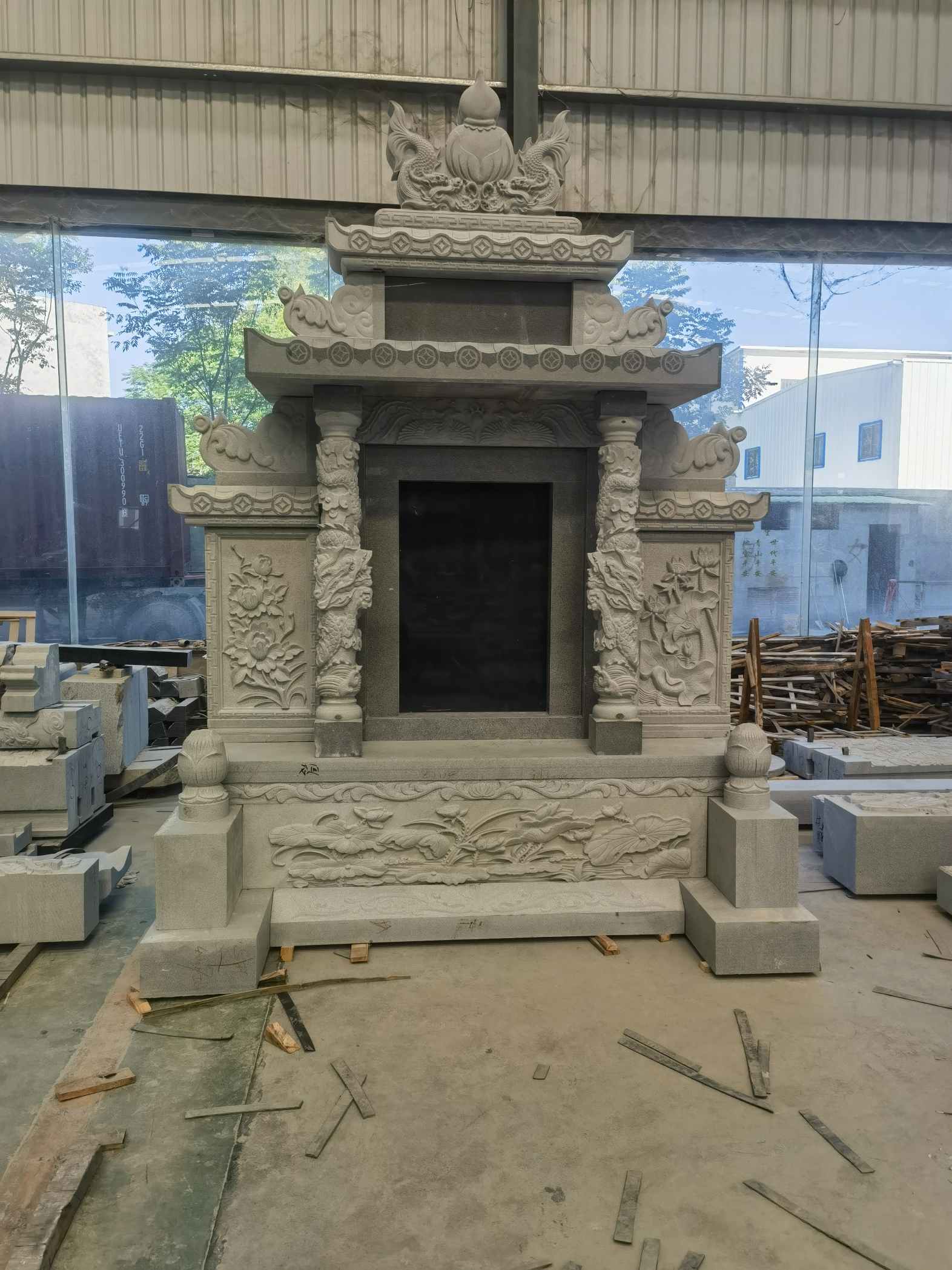 山东 芝麻灰高档墓碑、土墓，一套也支持定做