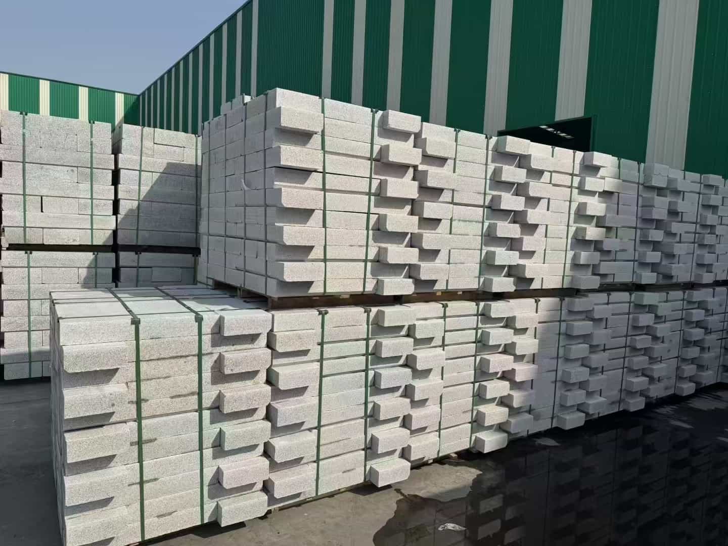 山东芝麻白路沿石