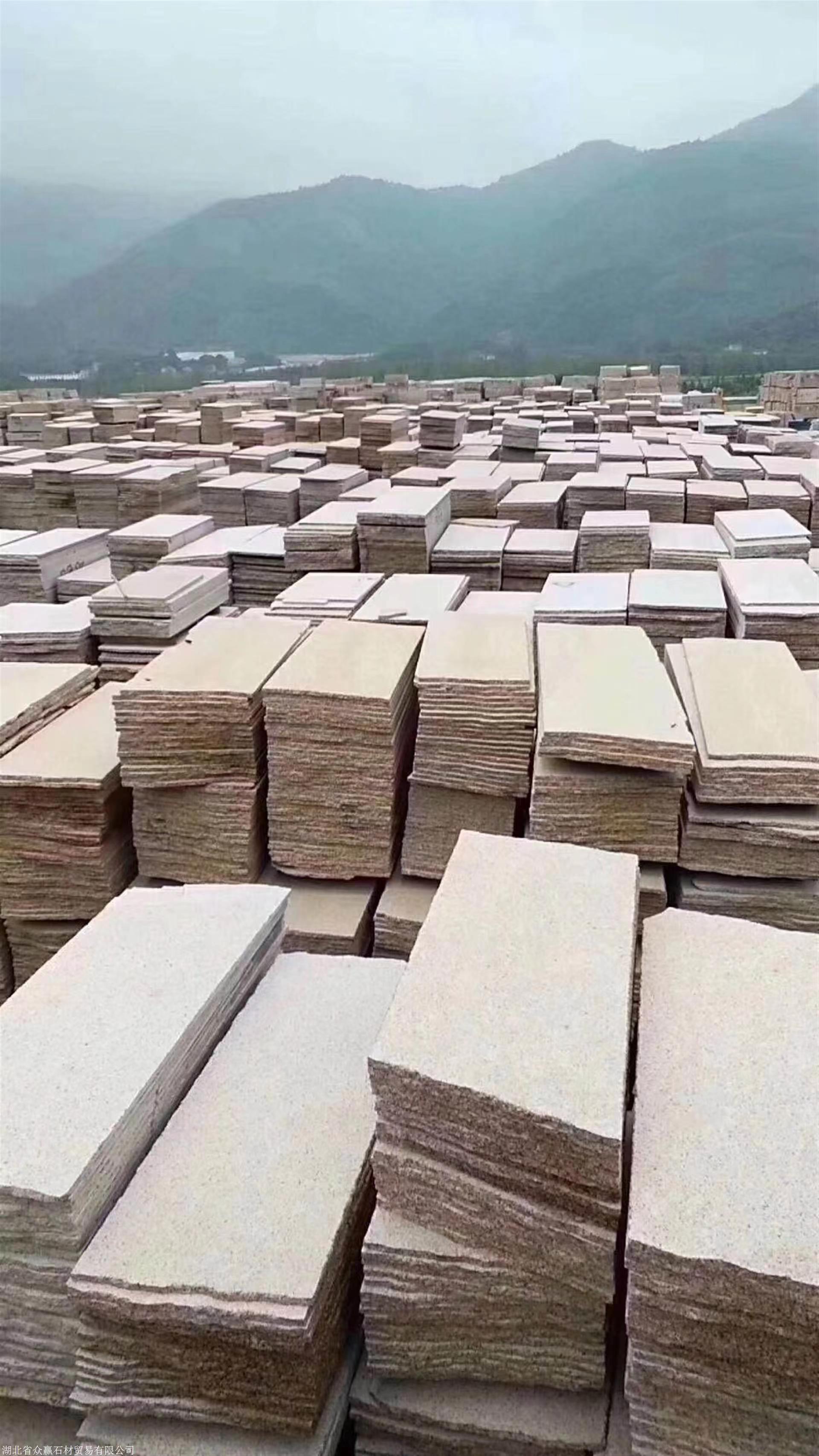 山东黄金麻石材产地