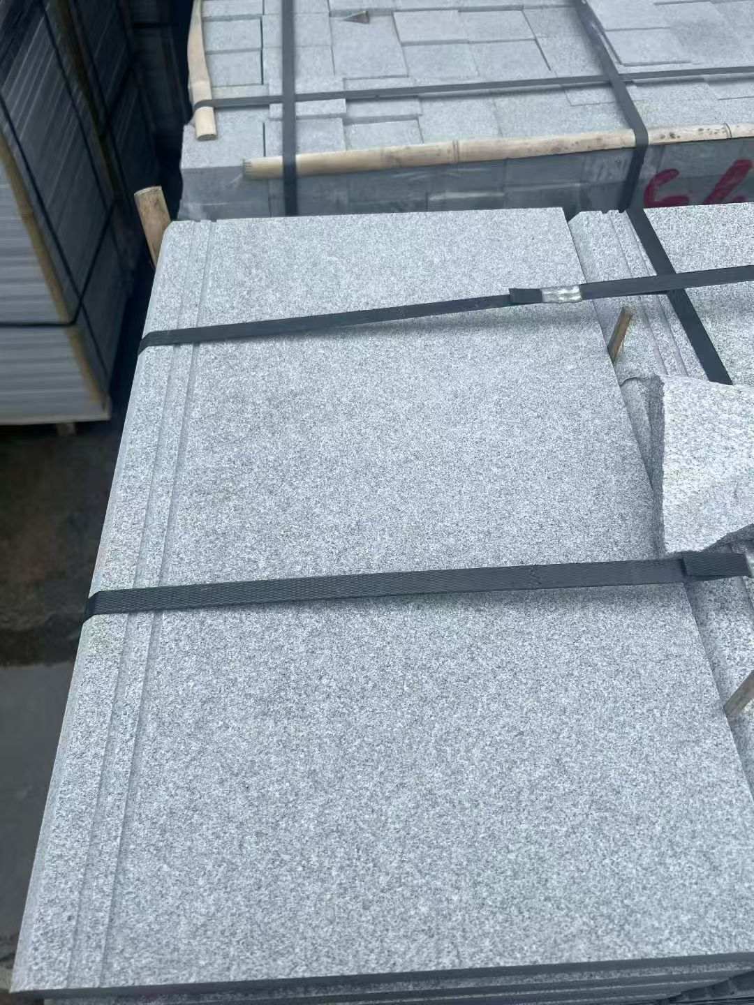 山东 芝麻灰火烧面拉槽台阶