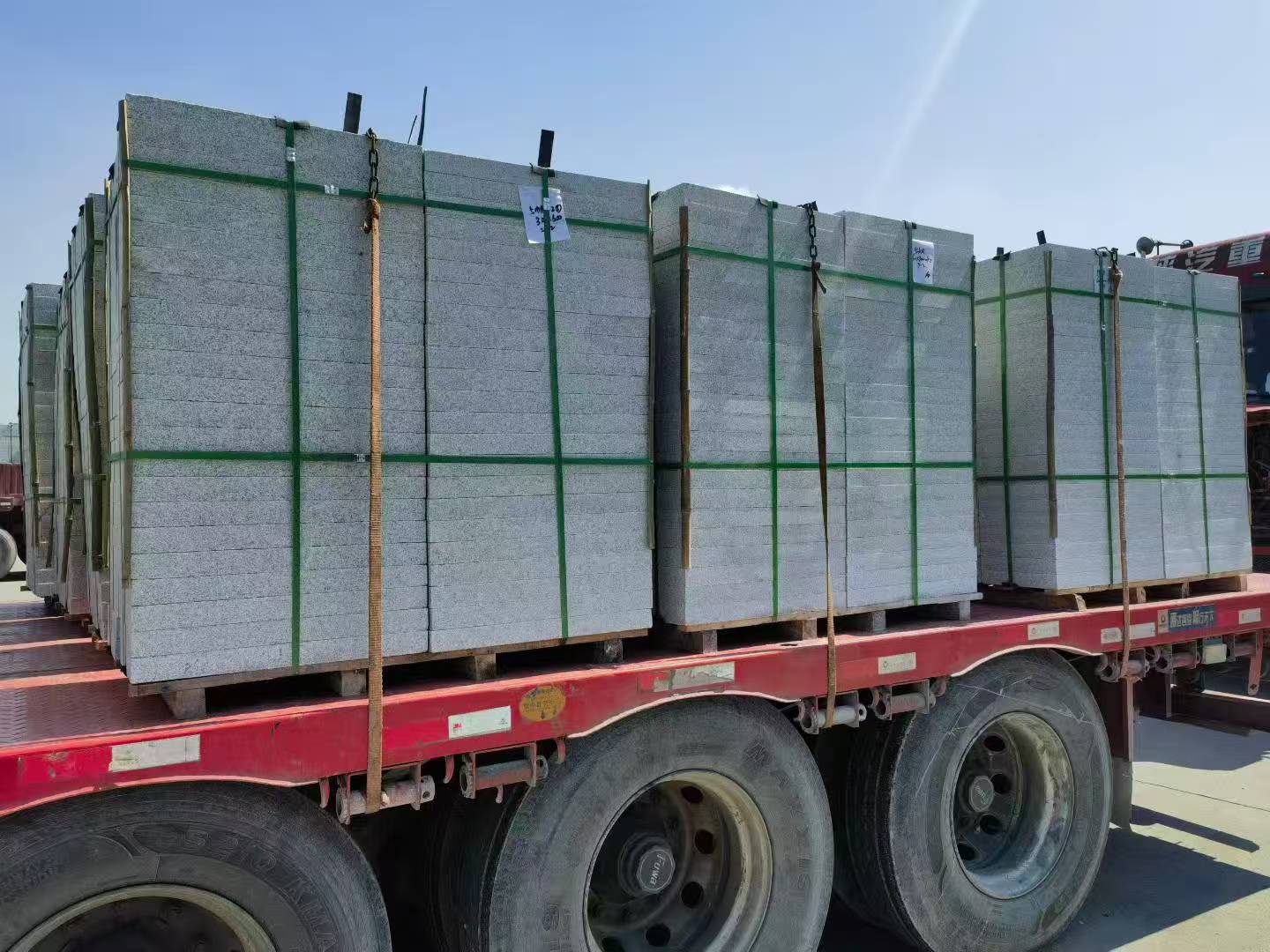 山东 芝麻白花岗岩地铺石